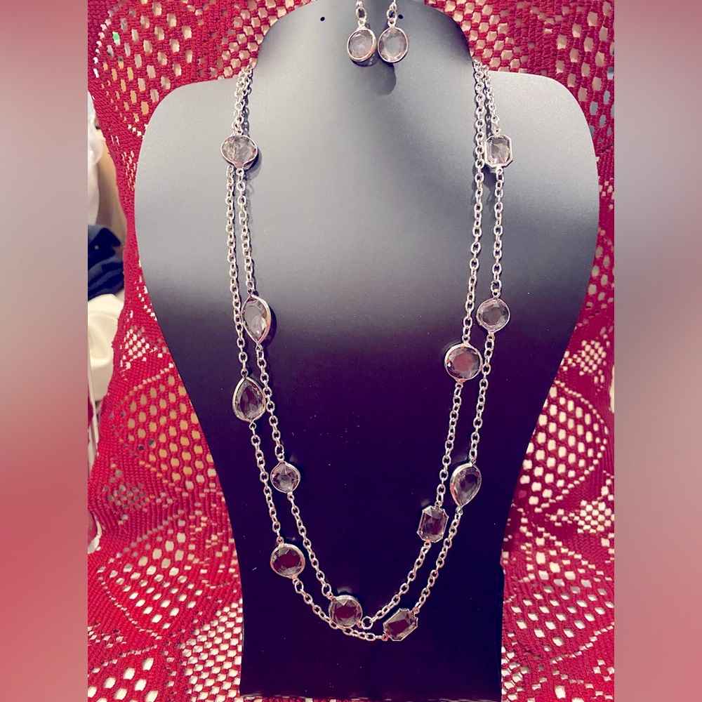 Elegant Silver Necklace and Earring Set